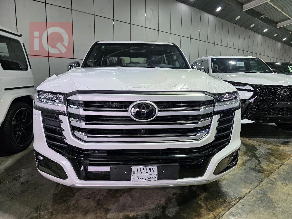 تويوتا لاندكروزر